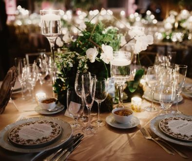 Glam of the perfect setting tableware and appliances